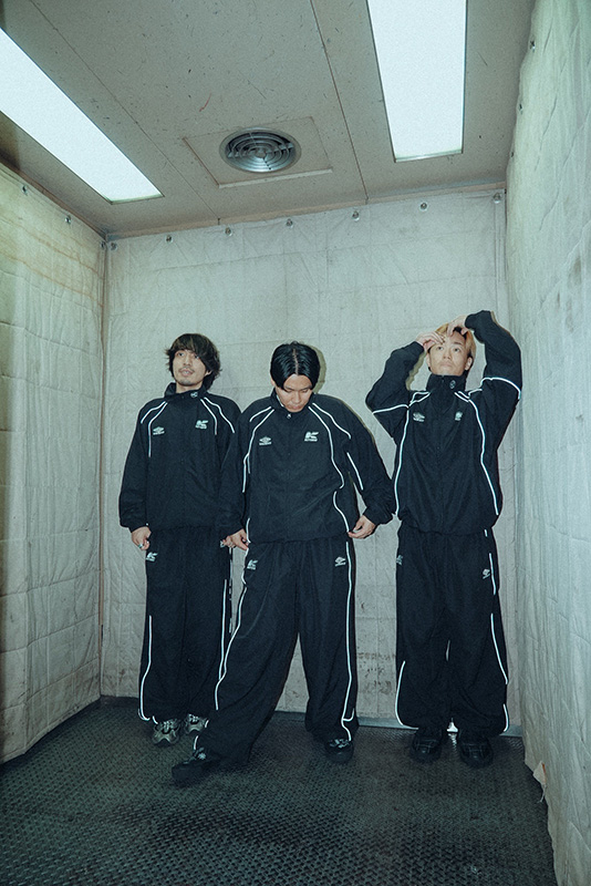 UMBRO × KOTORI Track Pants | KOTORI OFFCIAL STORE